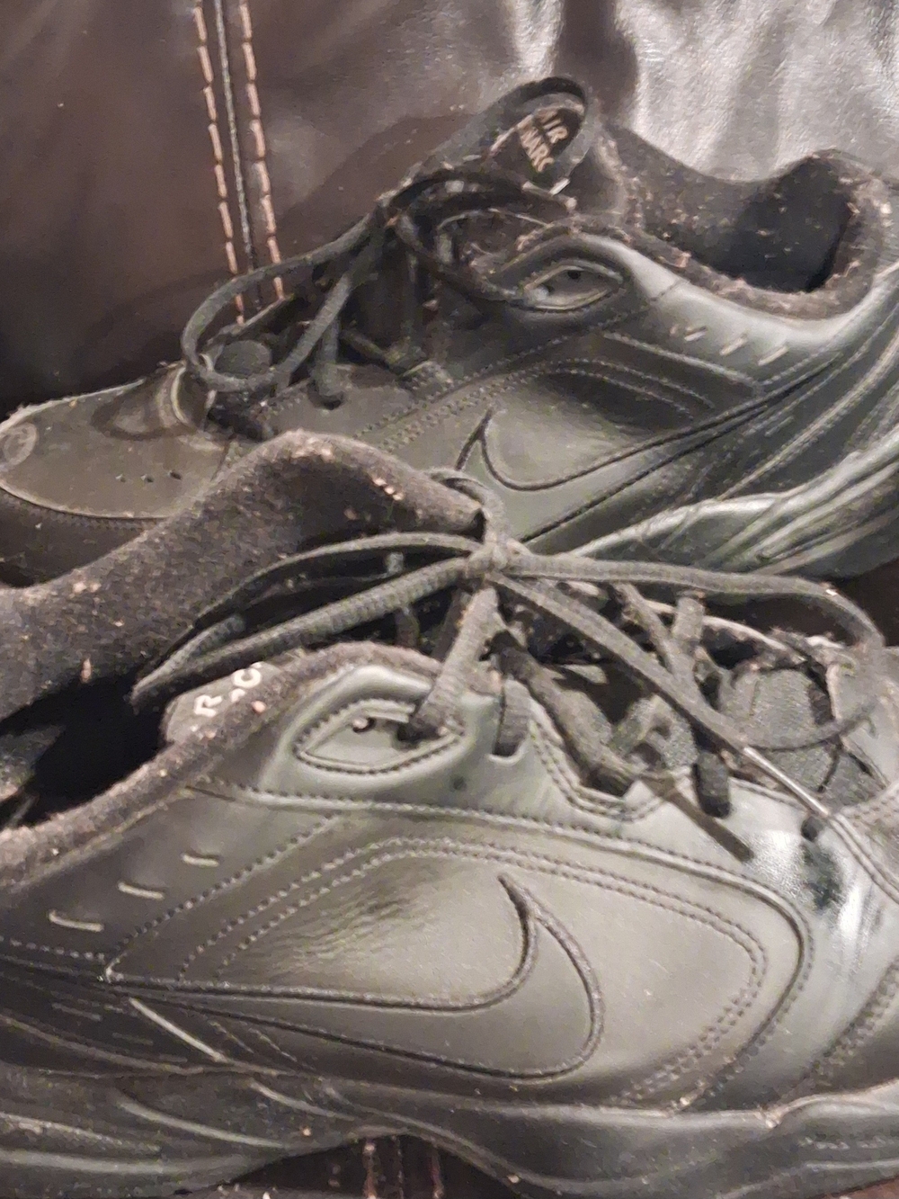 Nike Men’s Black Athletic Sneakers